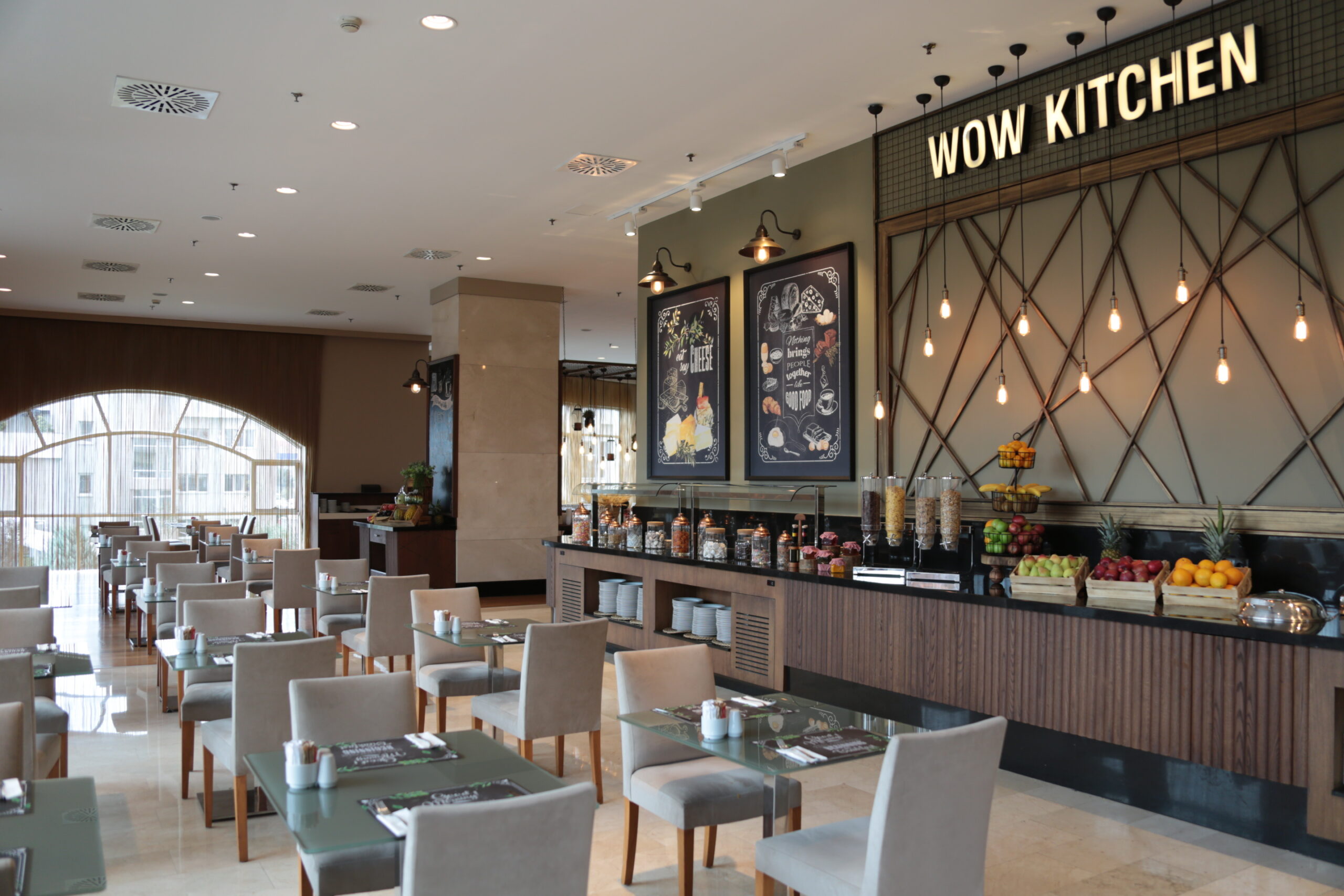 Hotel Restaurant